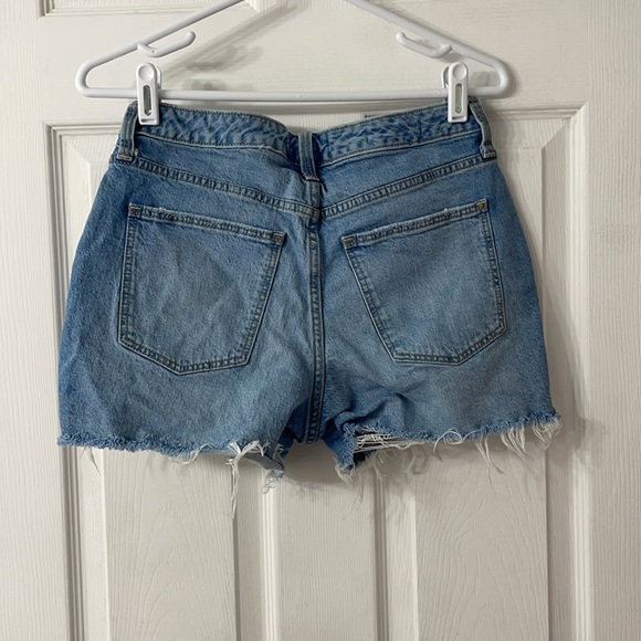 Universal Thread High Rise Shorts - Picture 2 of 2